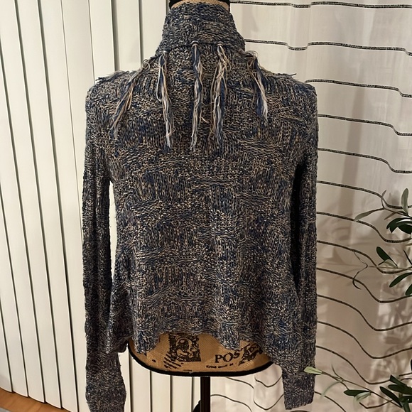 Flying tomato, Boho style blue and tan fringe cardigan sweater ￼ - Picture 7 of 9